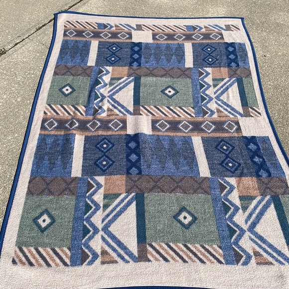 Vintage Biederlack Blue Geometric Print Blanket - Picture 1 of 5